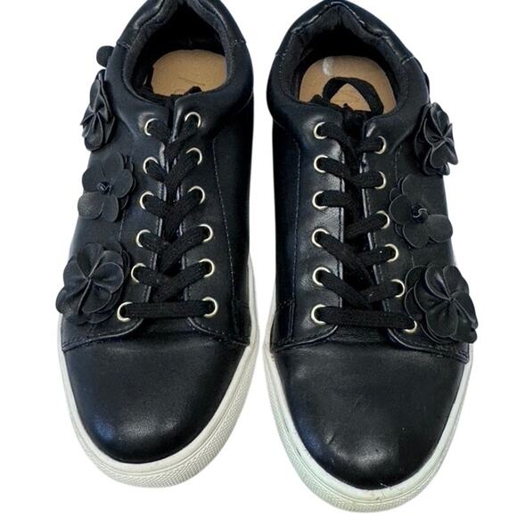 "NANETTE LEPORE" WINSLET, 8, Leather Sneakers, 3-D Flower,Fairy,Whimsygoth, - Picture 3 of 13